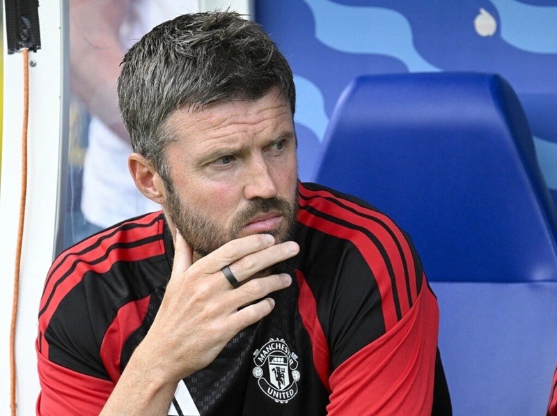 hlv-man-united-1787012145.jpg