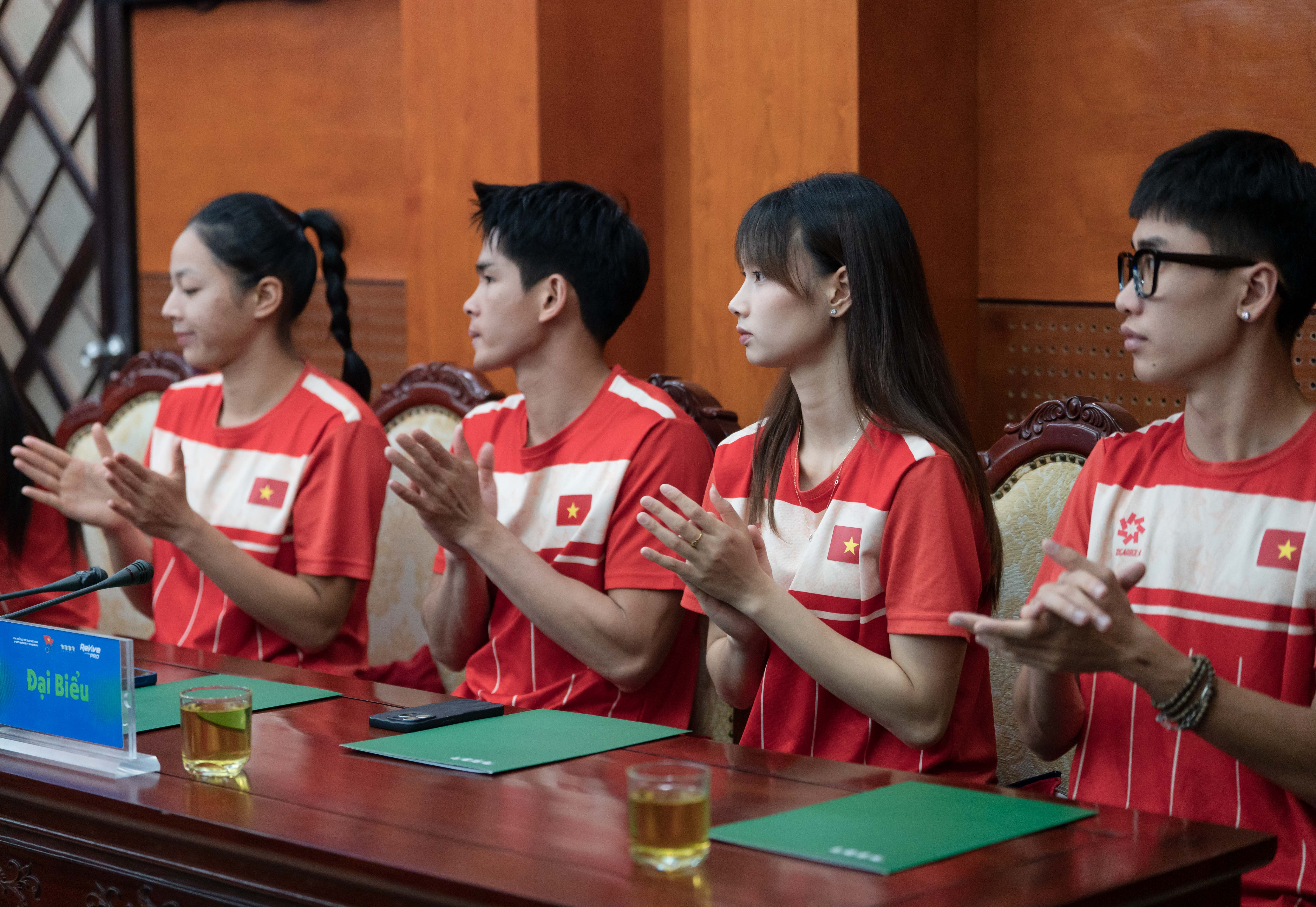 chi08148-1788769268.jpg