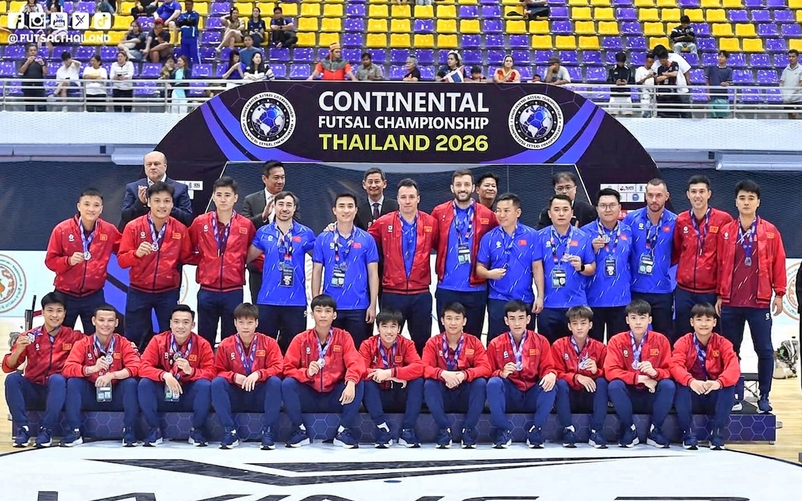 futsal-nam-1789043518.jpg