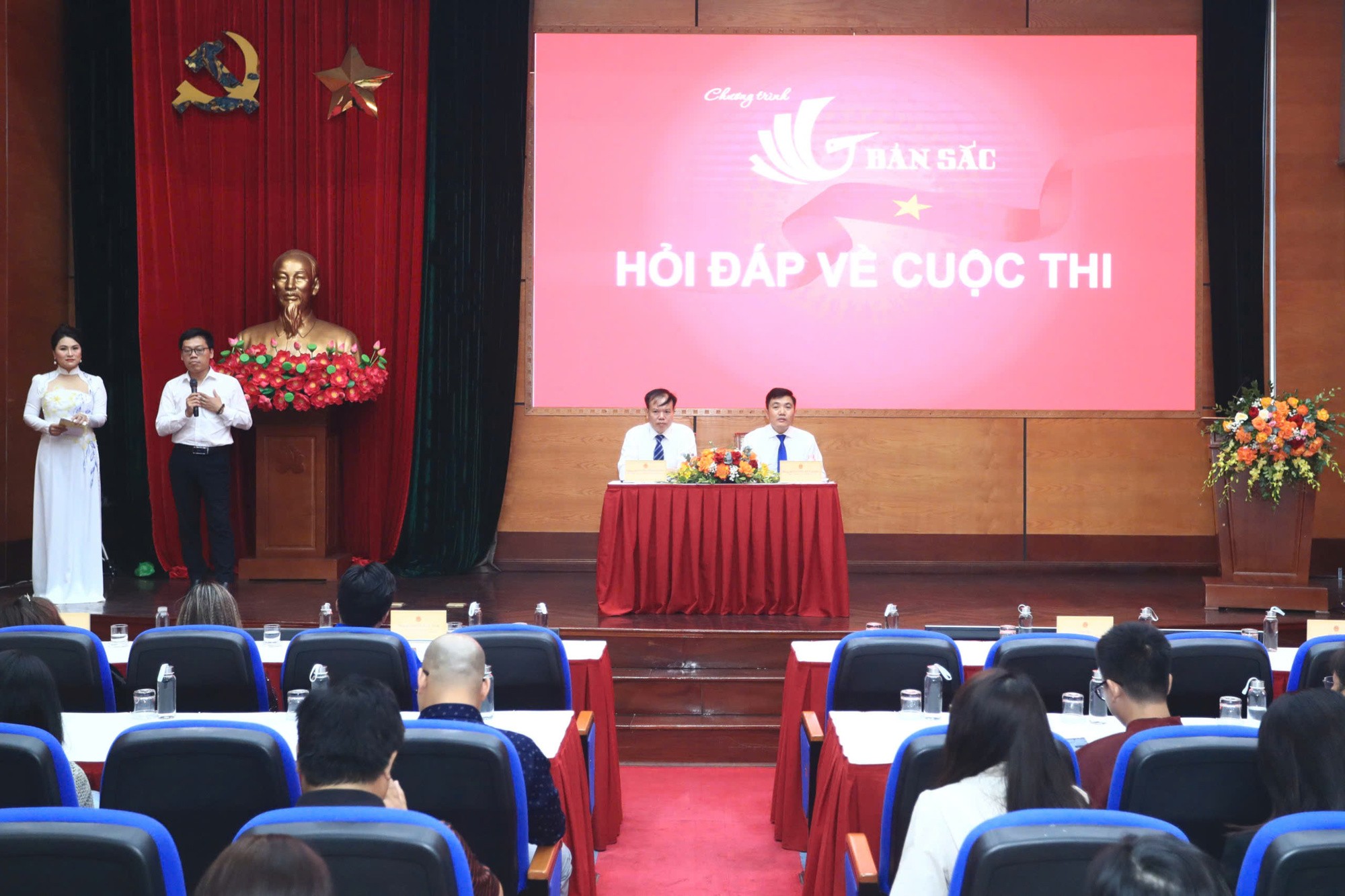 quang-canh-hop-bao-1789533926.jpg