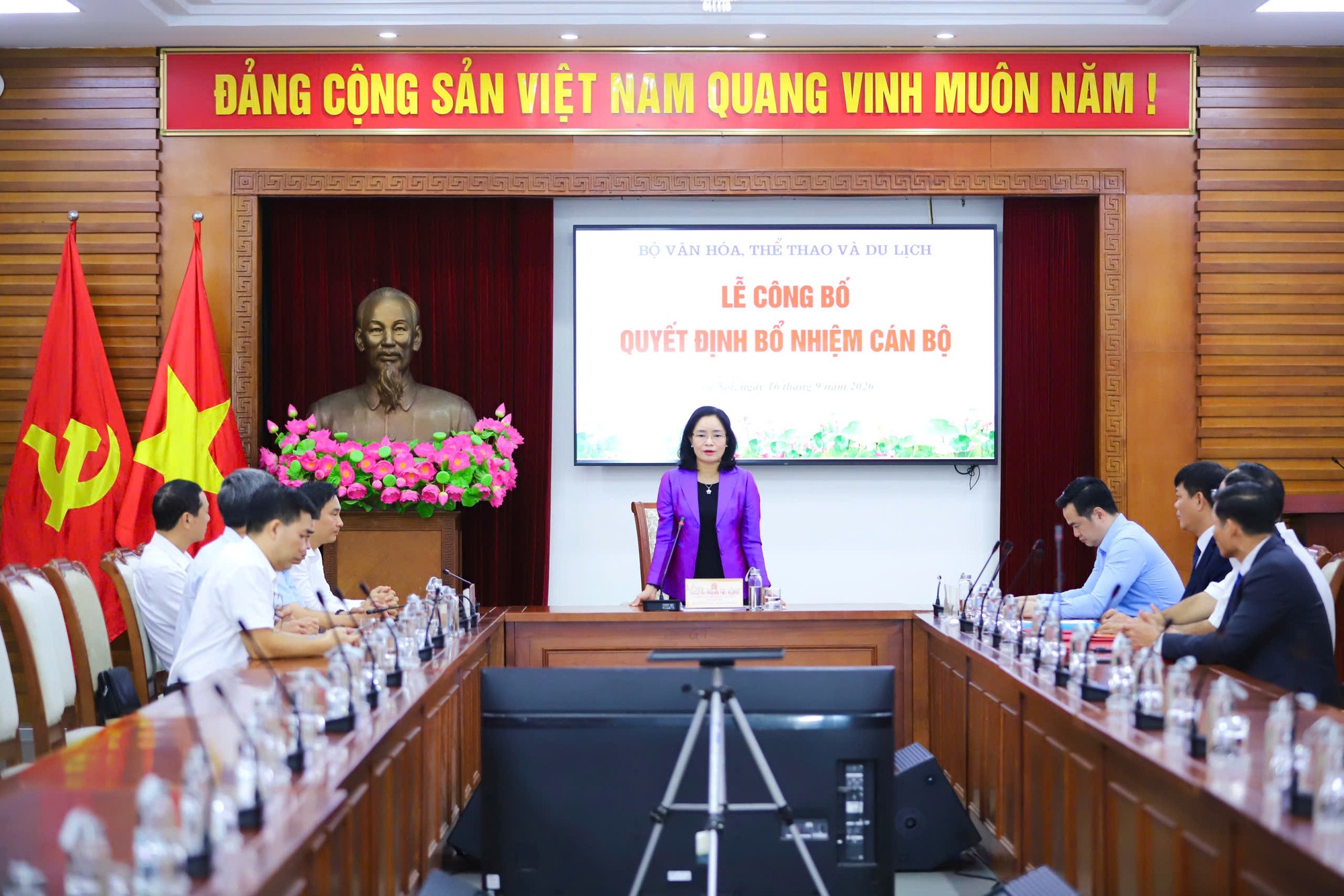 trao-quyet-dinh-1789534640.jpeg
