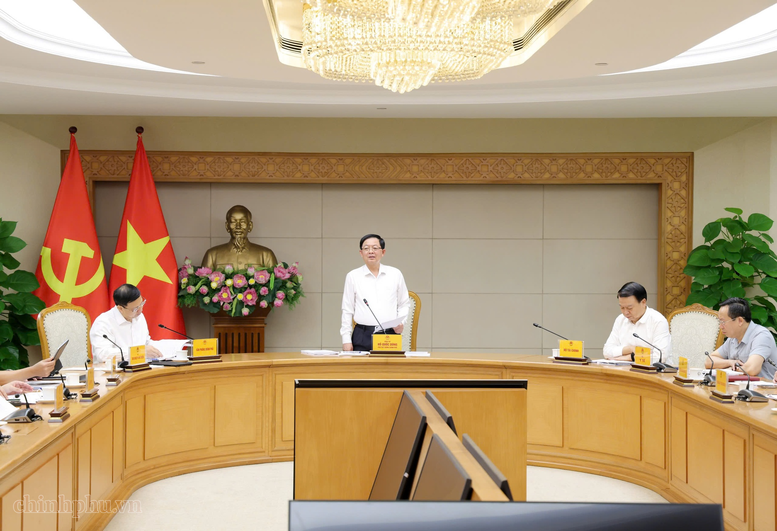 pho-thu-tuong-chu-tri-1790133298.png