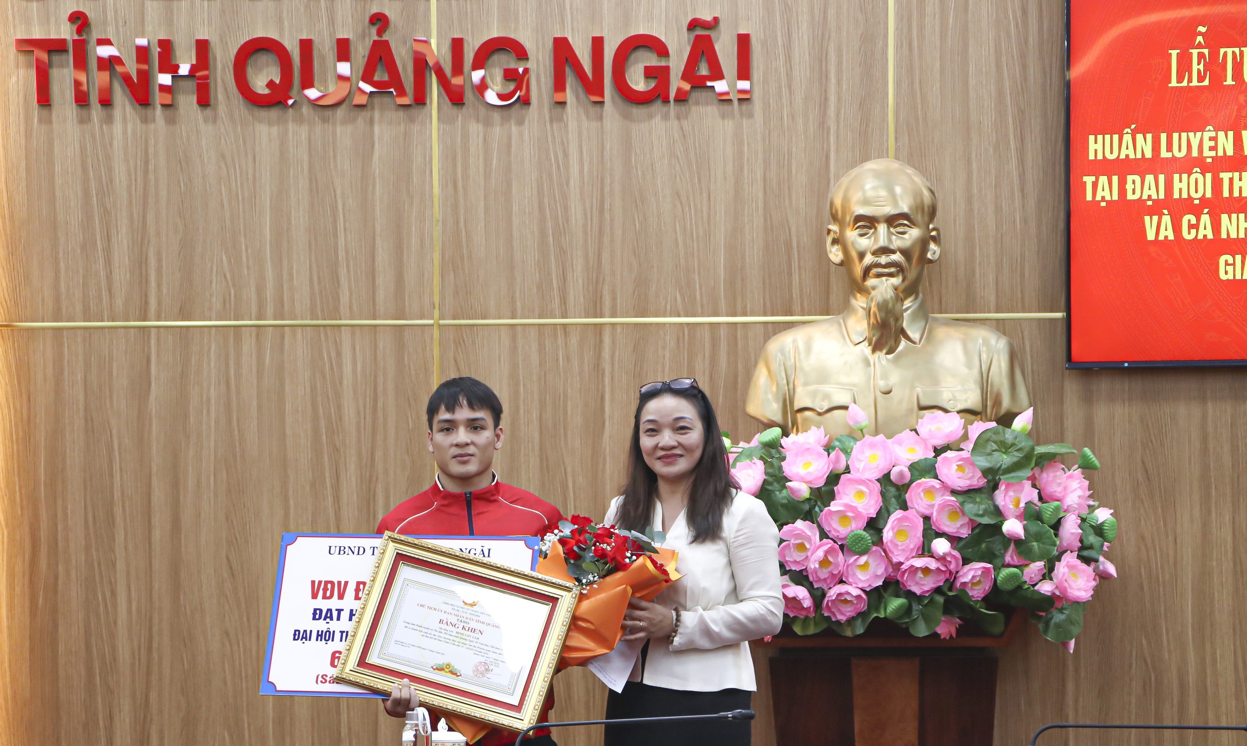 tuyen-duong-2-1790661970.jpg