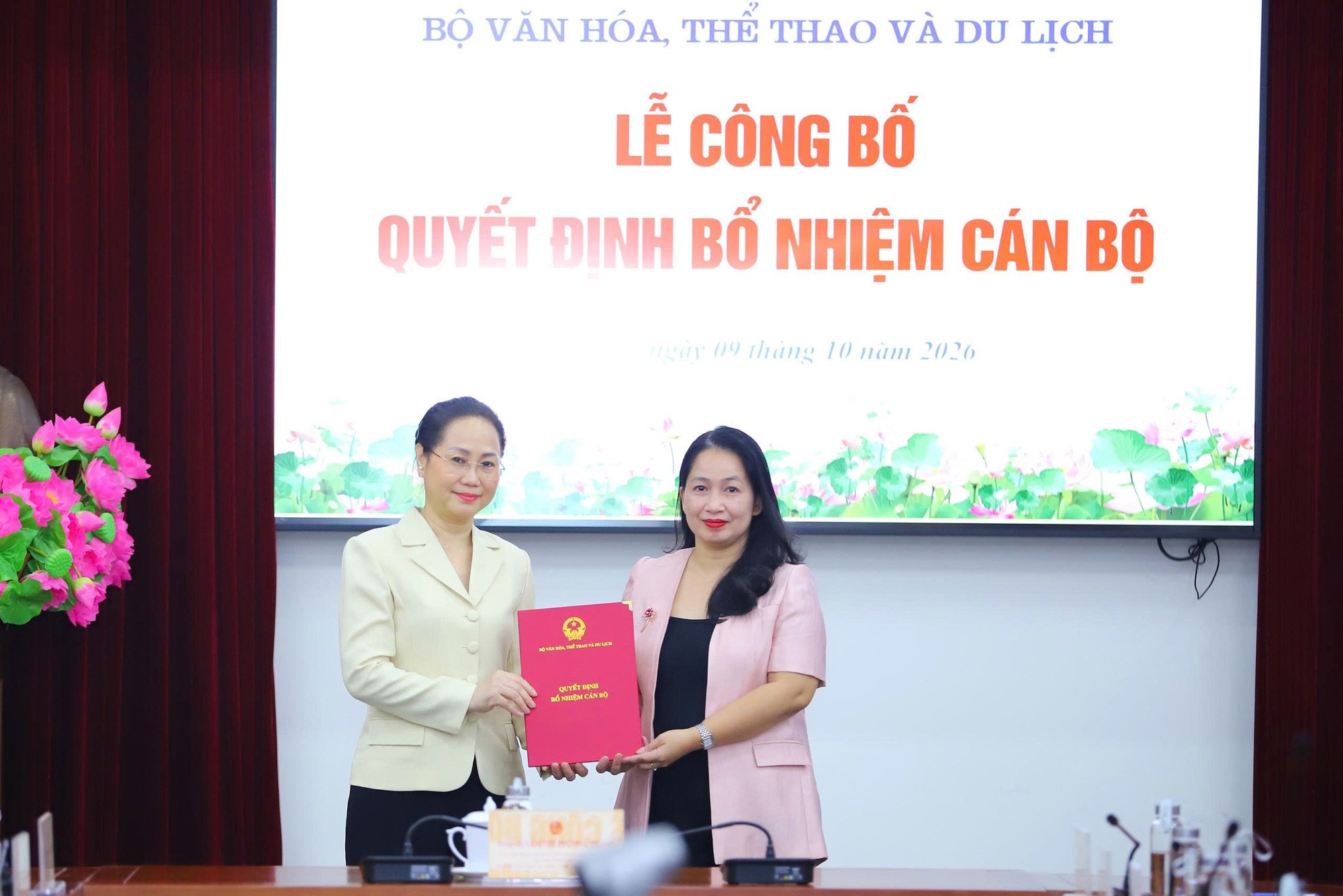 cuc-truong-lan-1791531784.jpg