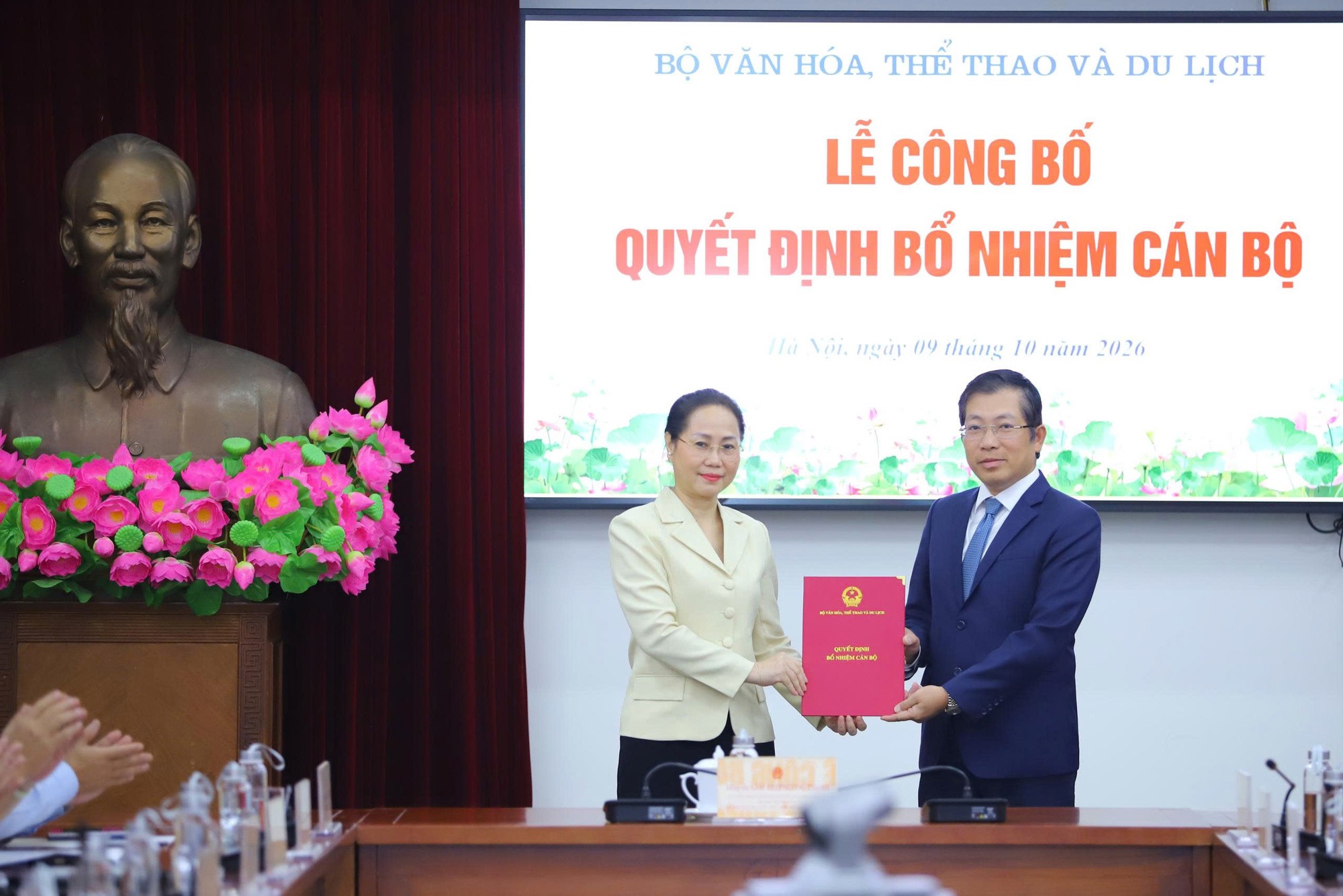 cuc-truong-phuc-1791531599.jpg