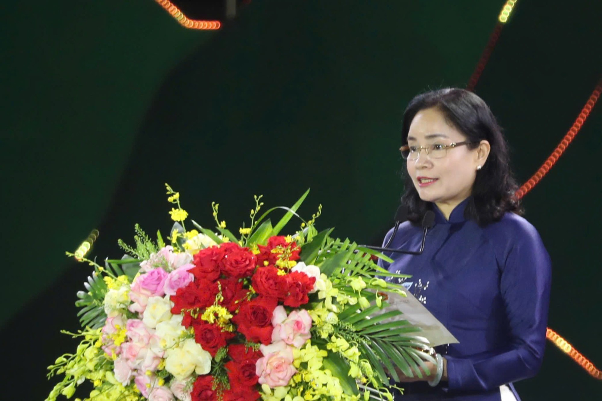 thu-truong-thuy-1791601645.jpg