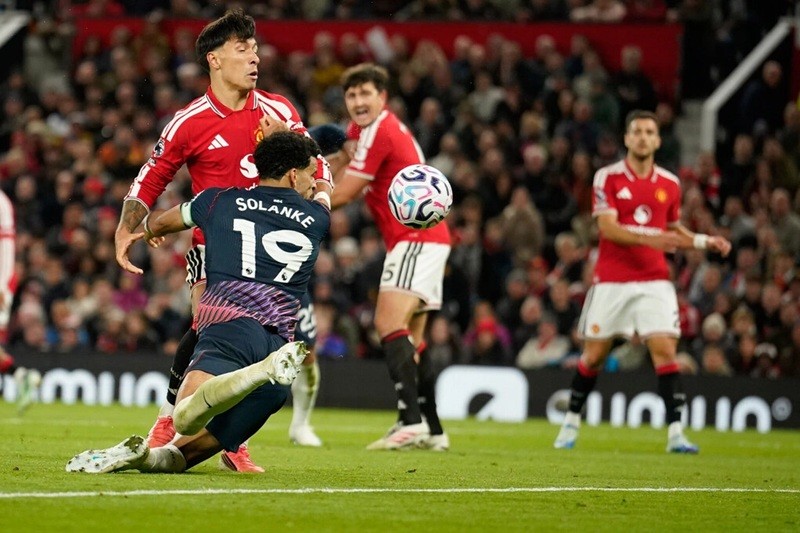 man-united-1791678785.jpg