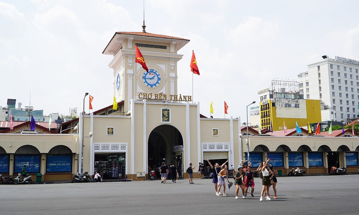 cho-ben-thanh-1792039029.jpg