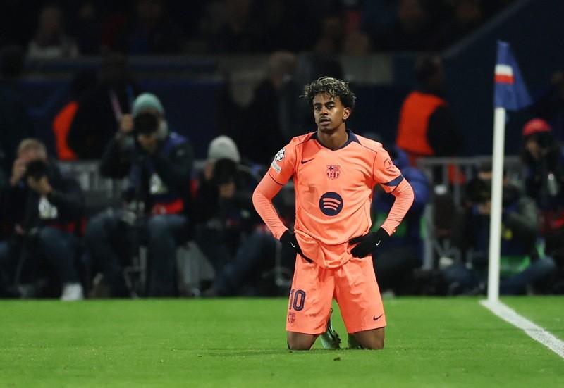 barca-1792541032.jpg