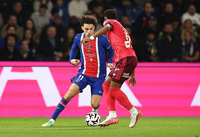 psg-1-1793059767.jpg