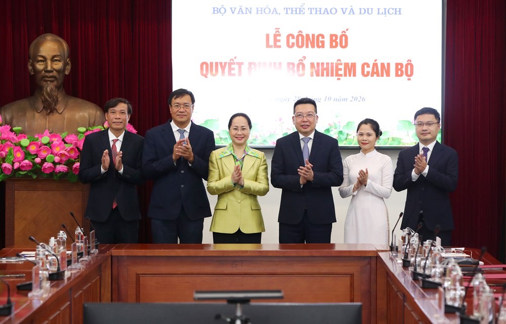 bo-truong-chuc-muwngf-1793169315.jpg