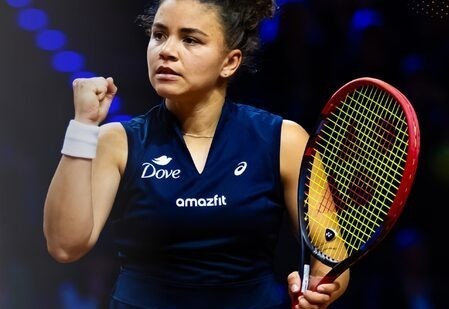 tennis-paolini-navarro-move-into-stuttgart-second-round-449x375-1744792247-1744792927.jpg