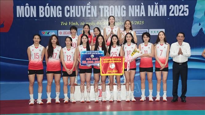 bong-chuyen1-180525-1747612268.jpg