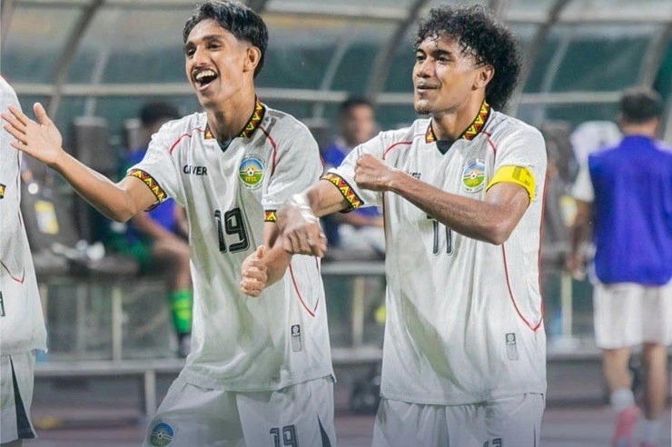 u23-timor-leste-tao-dia-chan-trong-tran-cau-dien-ro-voi-8-ban-thang-1752680177831-1752712192.webp