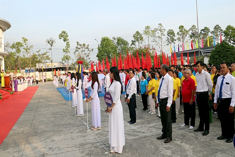 dai-hoi-phuong-long-binh-dung-1779936170.jpg