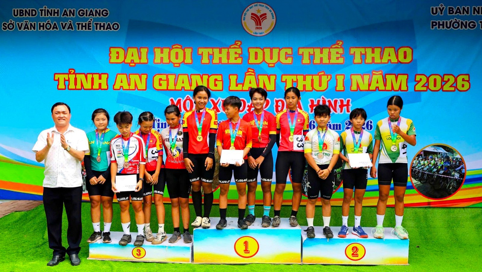 xe-dap-dia-hinh-1781832719.jpg