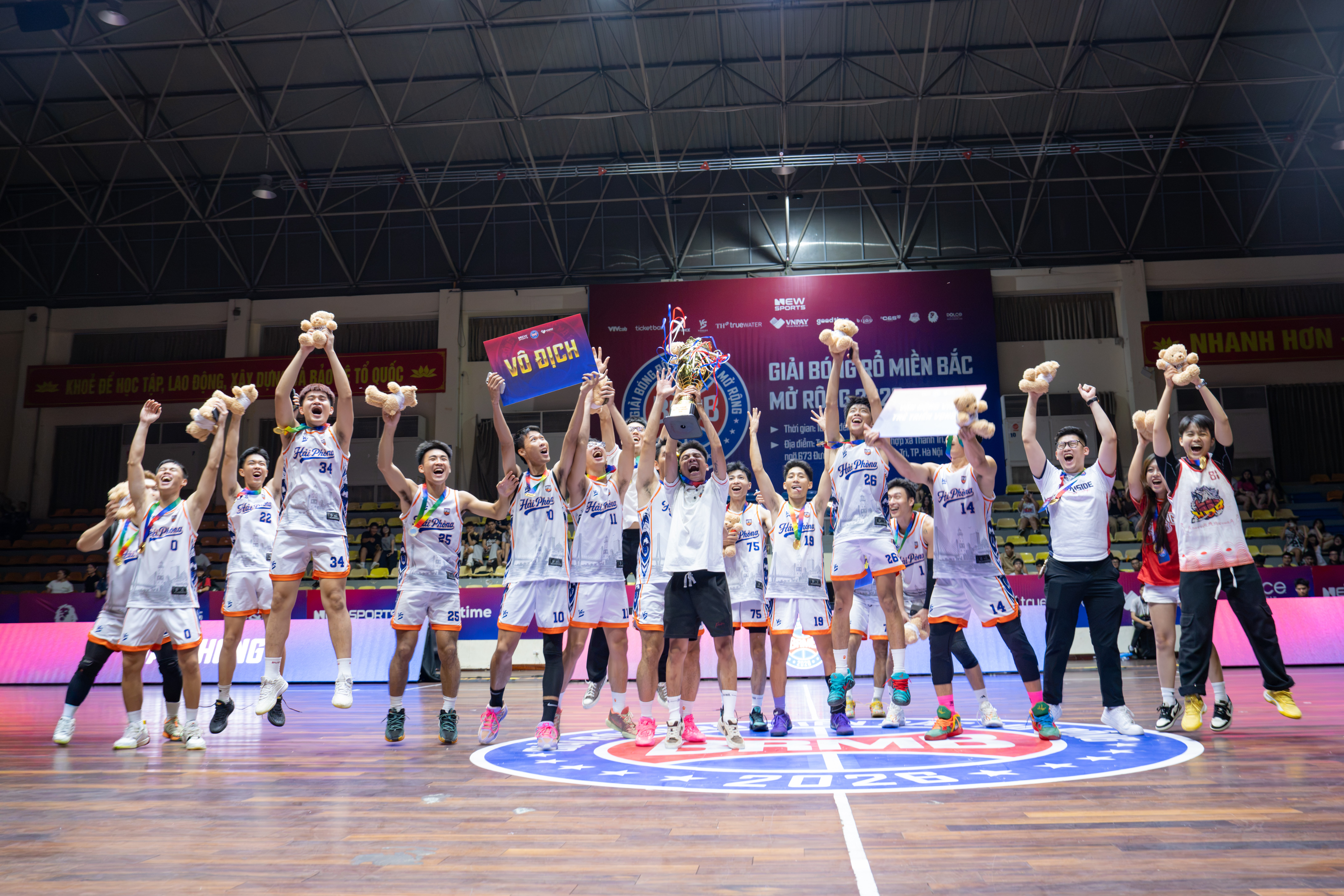 hai-phong-nang-cup-1785143400.jpg