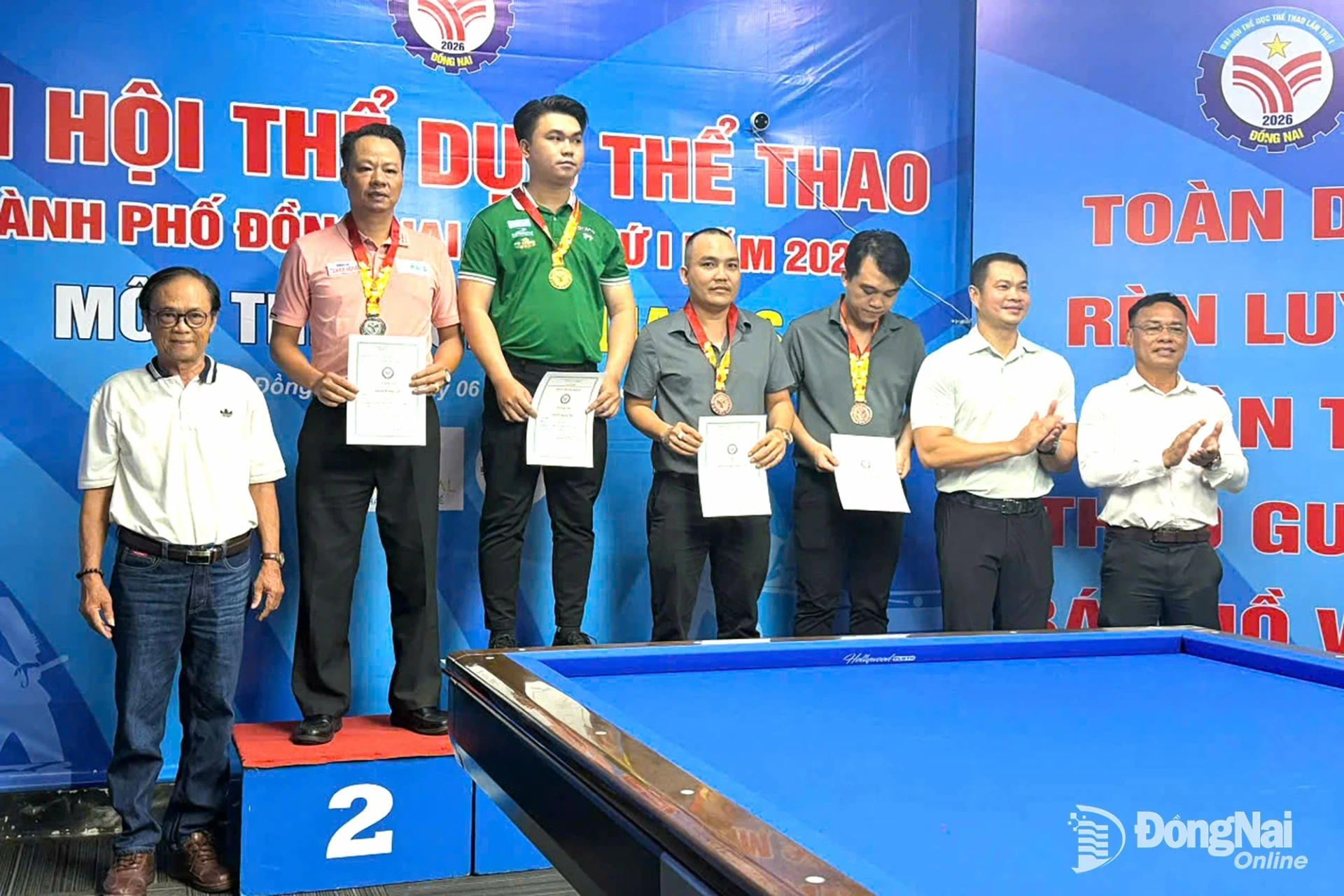 trao-huy-chuong-20260808185522-va-thum-20260808194325-1786326496.webp
