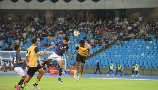 cambodian-striker-sa-ty-second-right-heads-the-ball-during-cambodias-match-against-east-timor-at-the-aff-u23-championship-2022-in-phnom-penh-yousos-apdoulrashim-1650947280.jpg
