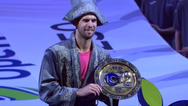 khachanov-1729486050.jpg