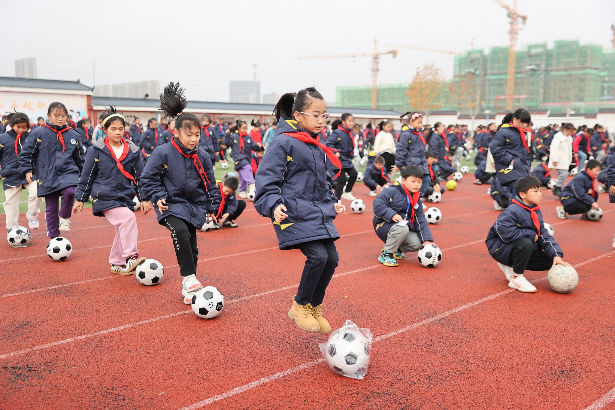 29soccer-china1-superjumbo-1730707505.jpg