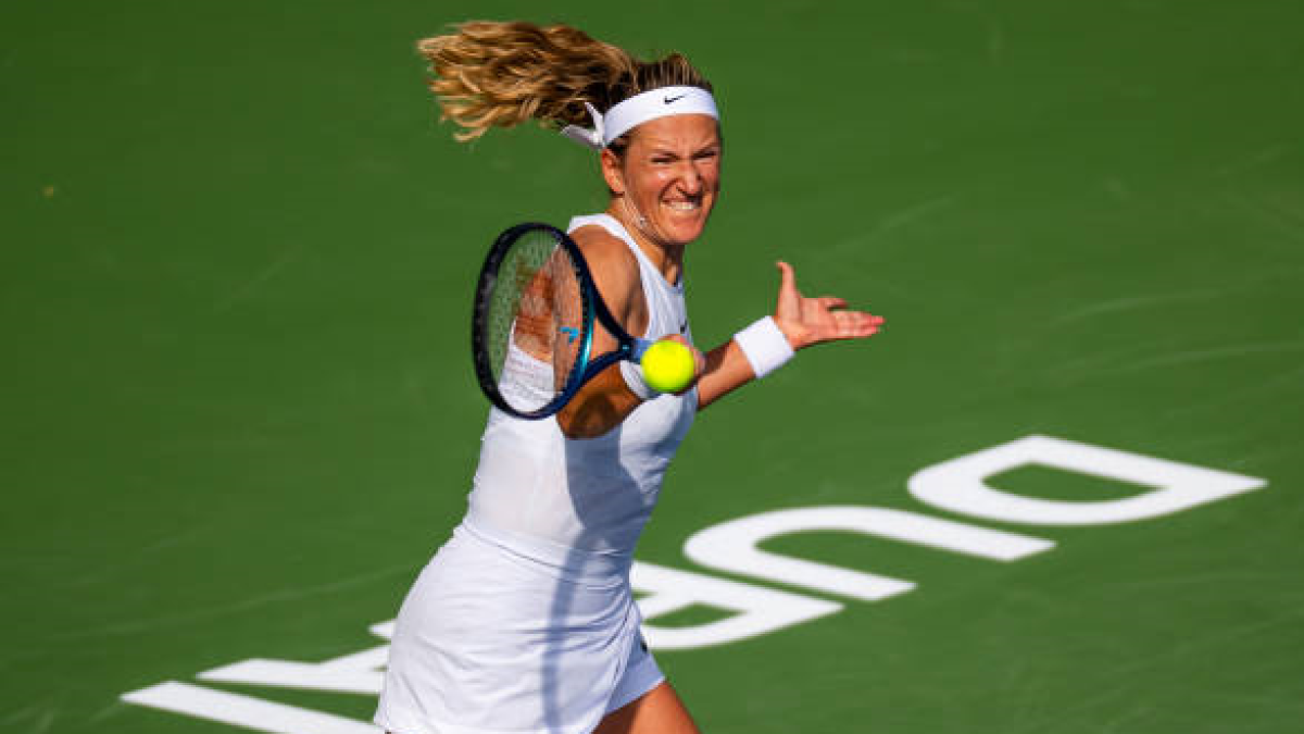 victoria-azarenka-iga-swiatek-dubai-1739847567.png