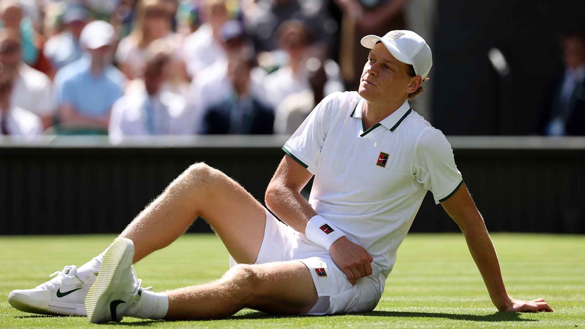 sinner-fall-wimbledon-2026-monday-1782787384.jpg