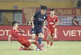 VFF mạnh tay dẹp bỏ bạo lực sân cỏ, phạt kịch khung Đoàn Văn Hậu và ngoại binh câu lạc bộ Nam Định