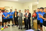 Thứ trưởng Hoàng Đạo Cương gặp gỡ, biểu dương U23 Việt Nam sau chiến thắng trước U23 Philippines