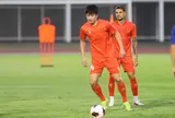 Nỗi lo xung đột đe dọa ASIAN Cup 2027: Kịch bản hoãn 1 năm và sự chuẩn bị của thầy trò huấn luyện viên Kim Sang-sik