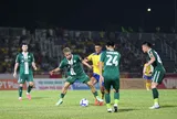 "Hiệu ứng domino" và bài toán của huấn luyện viên Nguyễn Việt Thắng