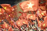 Cờ đỏ sao vàng và khát vọng Việt Nam