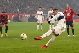 Sau vòng 16 Ligue 1: Đánh rơi chiến thắng, Paris Saint-Germain vẫn nới rộng khoảng cách với đối thủ