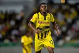 Tiền đạo Youssoufa Moukoko muốn rời Dortmund