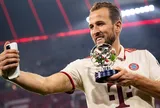 Harry Kane và Thomas Muller thiết lập loạt kỷ lục sau chiến thắng đậm của Bayern Munich