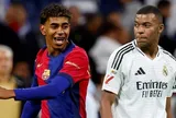 Lamine Yamal xô đổ kỳ tích của Kylian Mbappe