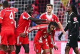 Bayern Munich và Bayer Leverkusen cùng thăng hoa
