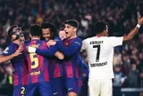 Hậu vệ Jules Kounde tỏa sáng giúp Barcelona ngược dòng ở Champions League