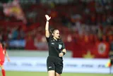 Chùm ảnh: Trọng tài “tước” tấm huy chương vàng SEA Games 33 của đội tuyển bóng đá nữ Việt Nam