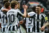 Newcastle làm nên lịch sử, 4 đội phải chia tay với Champions League