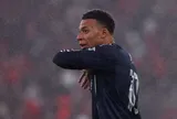 Mbappe xô đổ kỷ lục ghi bàn của Ronaldo
