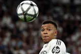 Kylian Mbappe lập kỷ lục chưa từng có, châu Âu dậy sóng vì thẻ đỏ của Camavinga