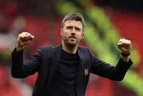 Huấn luyện viên Michael Carrick và Matheus Cunha đi vào lịch sử