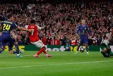 Arsenal giành vé vào chung kết Champions League
