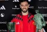 Bruno Fernandes đi vào lịch sử Man United, Mainoo phá vỡ im lặng