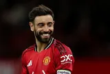 Bruno Fernandes chạm kỷ lục trong chiến thắng của Man United