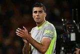 Man City gặp khó với Rodri, AS Roma hỏi mua Greenwood