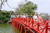 Việt Nam đón 10,6 triệu khách quốc tế, cao nhất từ trước đến nay