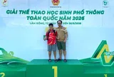 Từ những buổi tập cùng cha đến bục vinh quang toàn quốc