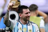 Messi tăng mạnh cơ hội giành Quả bóng Vàng, Mbappe lập kỷ lục tốc độ
